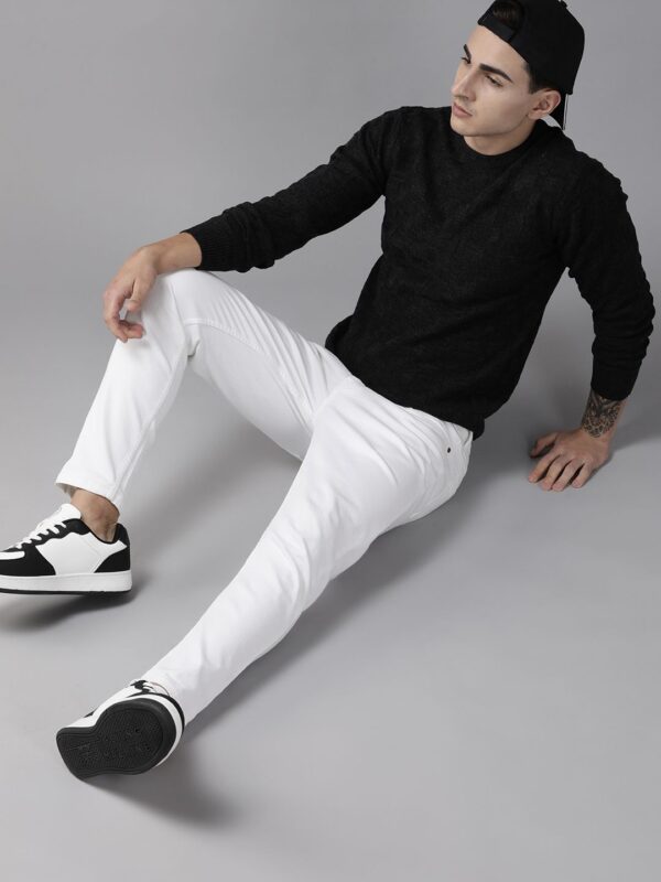 Men Tapered Fit Stretchable Jeans - Image 3