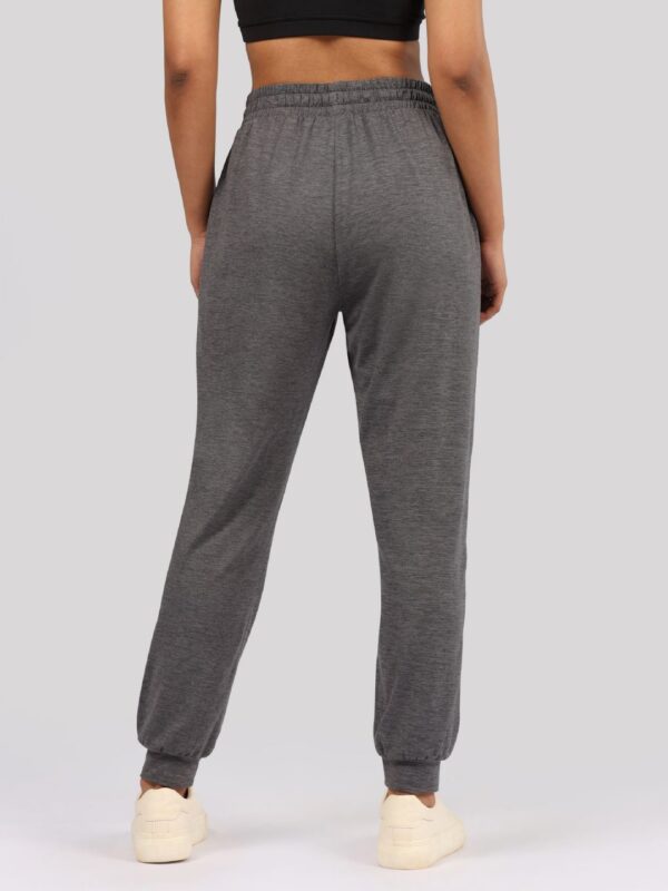 AirMelt Joggers Cuffed bottom hem - Image 2