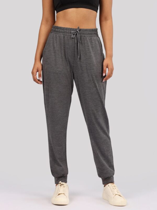 AirMelt Joggers Cuffed bottom hem
