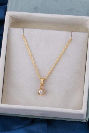 Sangria Gold-Plated Artificial Stones Studded Circular Pendant With Chain