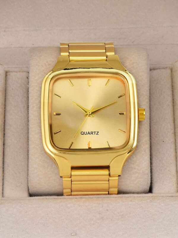 SWADESI STUFF Men Dial & Bracelet Style Straps Analogue Watch SDSSDS 158 GOLD 99