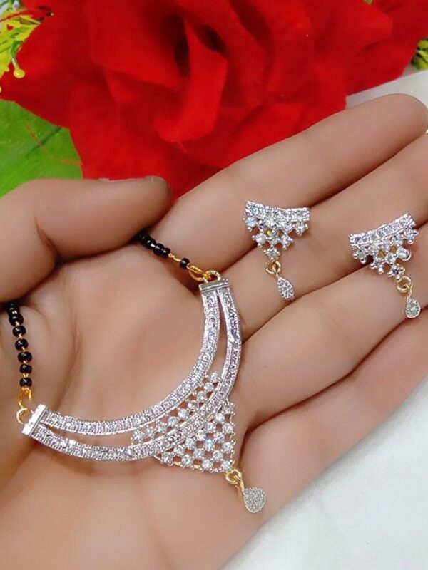 Sangria Stone-Studded & Beaded Mangalsutra