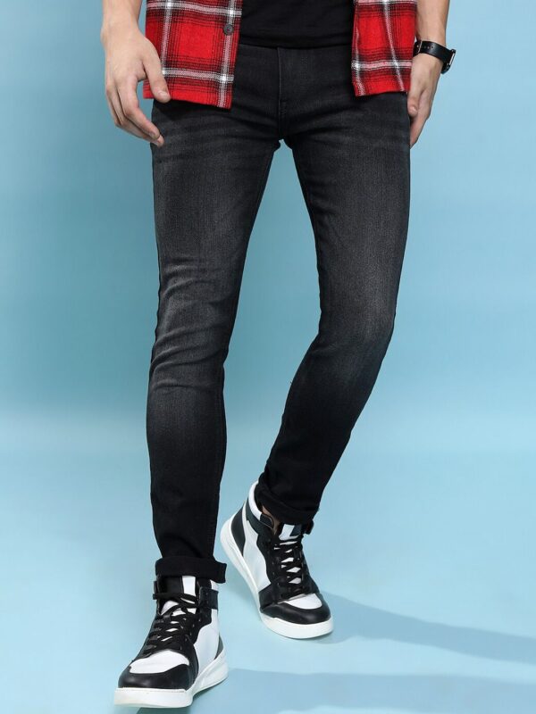 Men Skinny Fit Clean Look Light Fade Whiskers Stretchable Jeans - Image 2