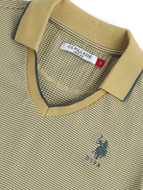 Self Design Polo Collar Short Sleeves Regular T-shirt - Image 2