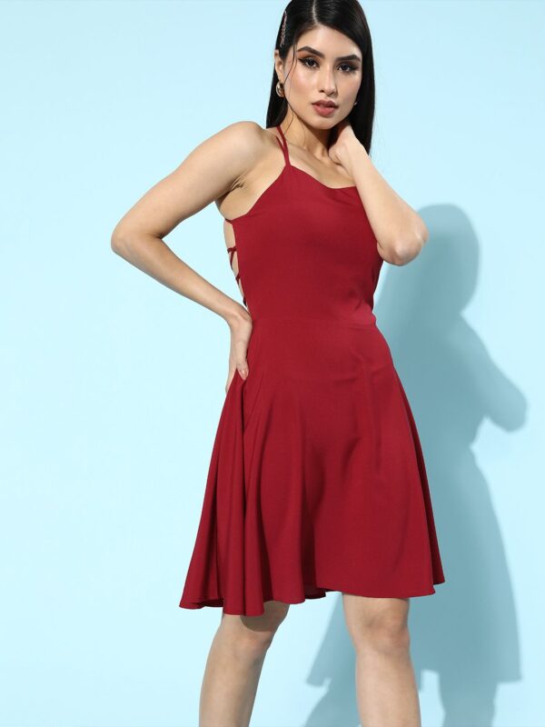 Women Gorgeous Red Solid Dress - Image 2