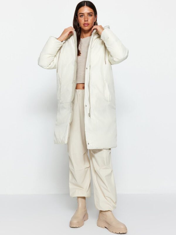 Trendyol Hooded Longline Puffer Jacket - Image 2