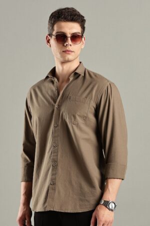 Brown Solid Regular Fit Spread Collar Casual Shirt